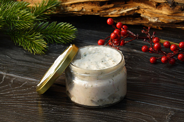 Фото Сало кабана кручёное с чесноком 200 грамм