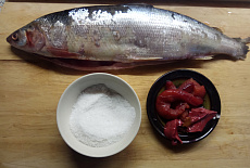 Омуль свежемороженый 0,8-1,2 кг лето 2025г