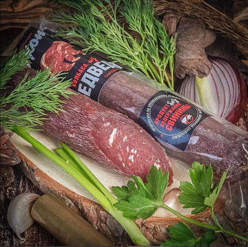 Фото Сыровяленая колбаса из медведя