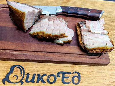 Превью Грудинка кабана копченая